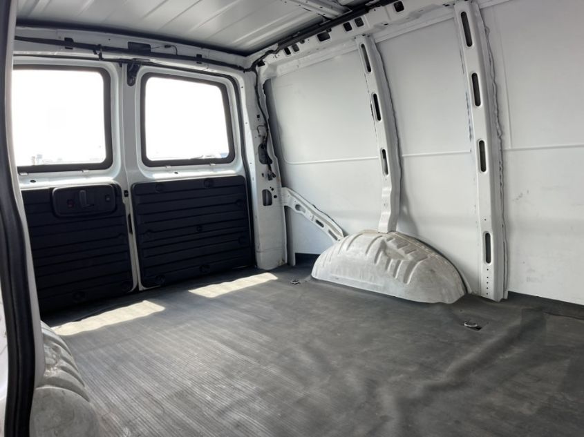 2019 CHEVROLET EXPRESS G2500 1GCWGAFP7K1161703