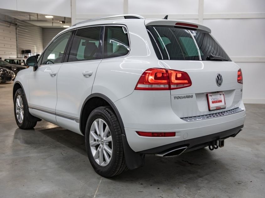2014 VOLKSWAGEN TOUAREG SPORT W/NAV WVGEP9BP2ED013960