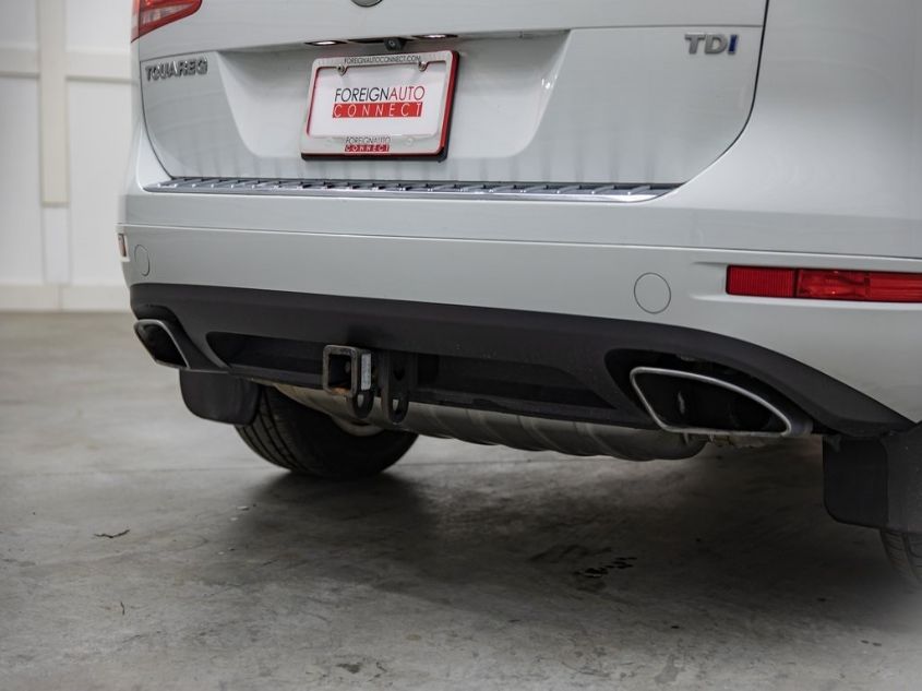2014 VOLKSWAGEN TOUAREG SPORT W/NAV WVGEP9BP2ED013960