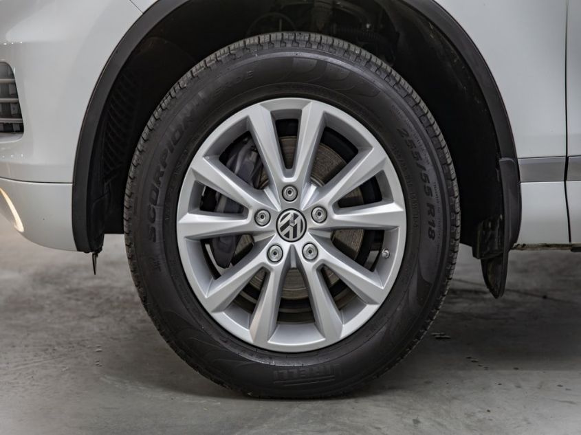 2014 VOLKSWAGEN TOUAREG SPORT W/NAV WVGEP9BP2ED013960