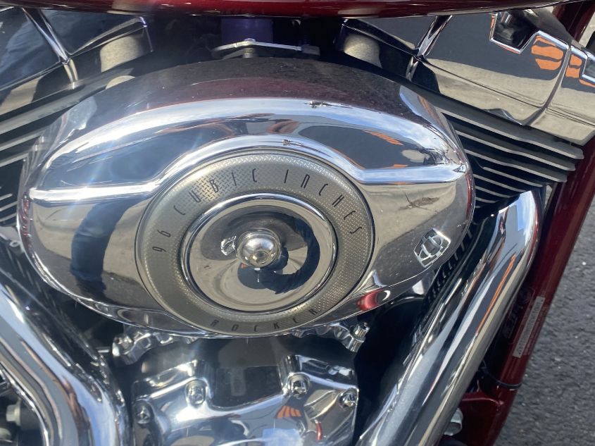 2010 HARLEY-DAVIDSON FXCWC 1HD1JK510AB021143