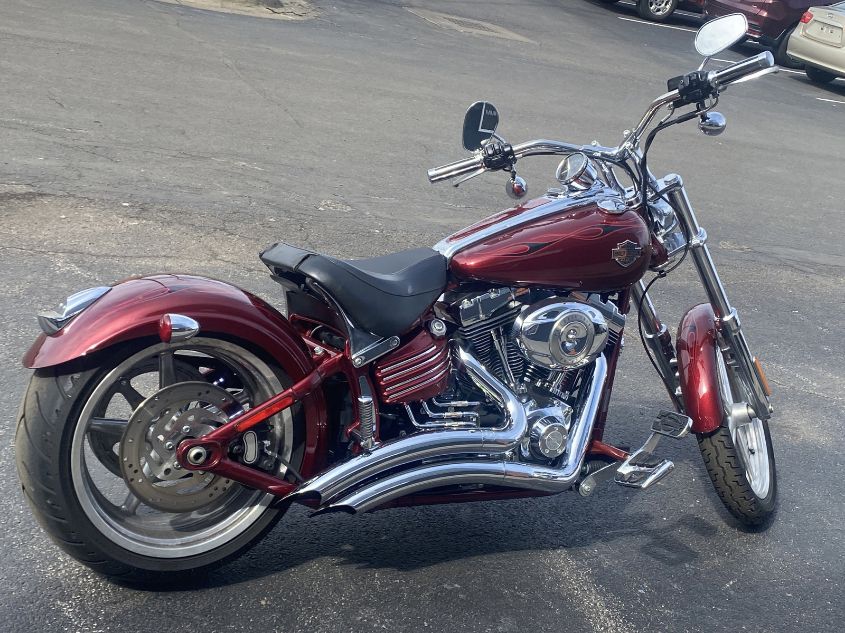 2010 HARLEY-DAVIDSON FXCWC 1HD1JK510AB021143