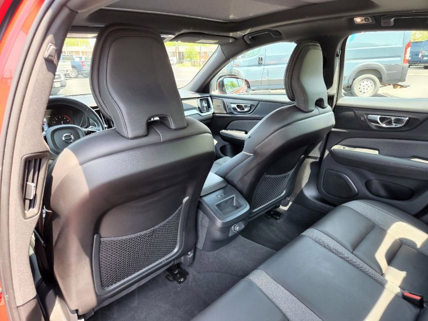 2019 VOLVO S60 T6 R-DESIGN 7JRA22TM1KG011920