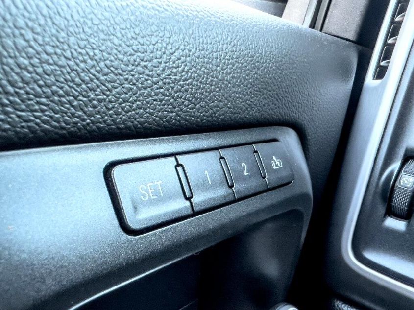 2015 GMC SIERRA 2500HD SLT 1GT22ZE82FZ529587