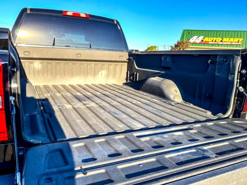 2015 GMC SIERRA 2500HD SLT 1GT22ZE82FZ529587