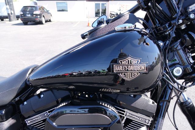 2016 HARLEY-DAVIDSON FXDLS 1HD1GS821GC315947