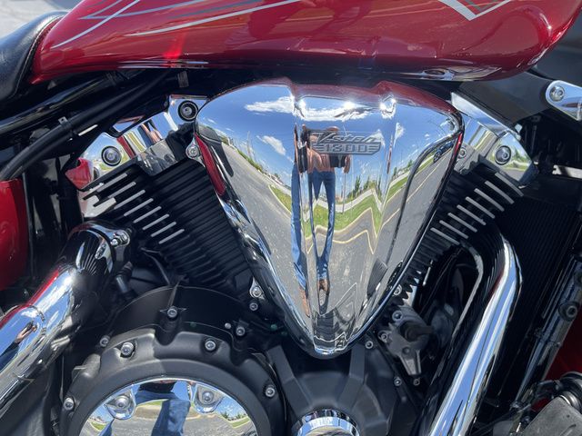 2011 YAMAHA XVS1300 CT JYAVP32E2BA000294