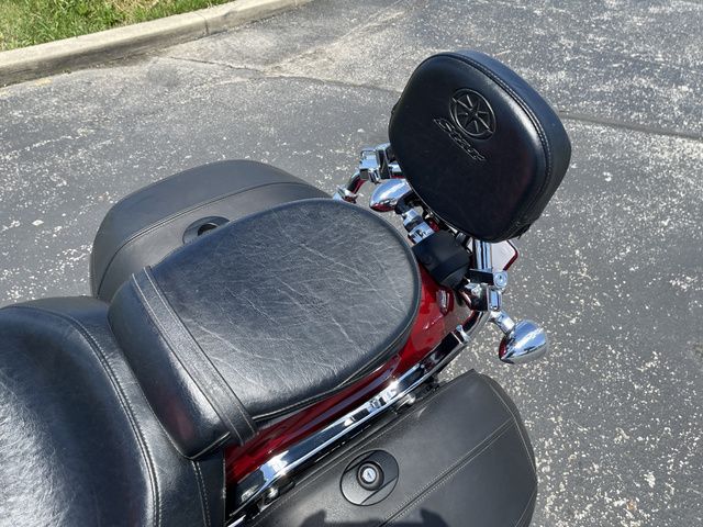 2011 YAMAHA XVS1300 CT JYAVP32E2BA000294