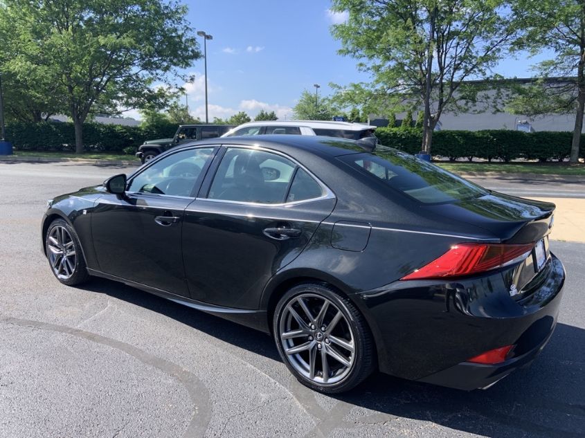 2018 LEXUS IS IS 300 JTHC81D23J5031544