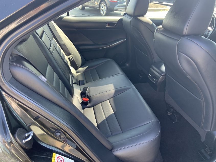 2018 LEXUS IS IS 300 JTHC81D23J5031544