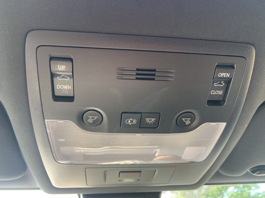 2018 LEXUS IS IS 300 JTHC81D23J5031544