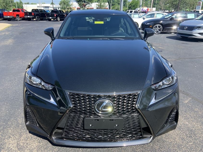 2018 LEXUS IS IS 300 JTHC81D23J5031544