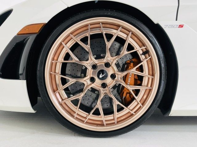 2020 MCLAREN AUTOMOTIVE 720S SBM14FCA0LW004090