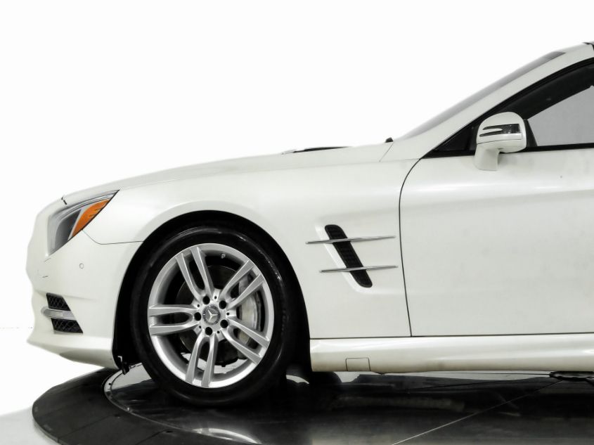 2013 MERCEDES-BENZ SL-CLASS SL 550 WDDJK7DA8DF010472