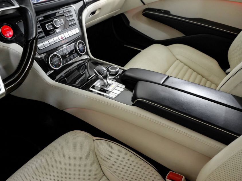 2013 MERCEDES-BENZ SL-CLASS SL 550 WDDJK7DA8DF010472