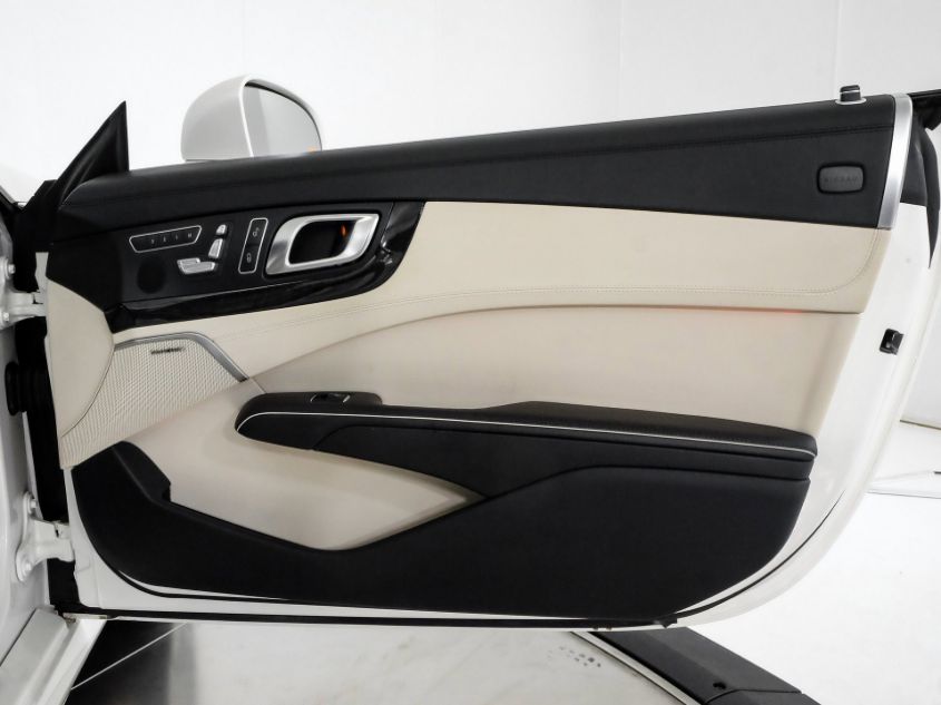 2013 MERCEDES-BENZ SL-CLASS SL 550 WDDJK7DA8DF010472