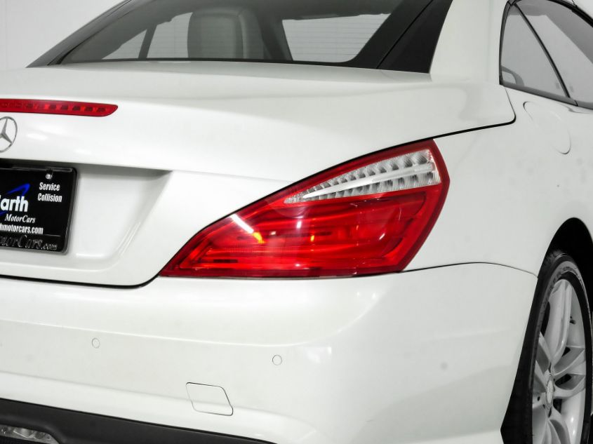 2013 MERCEDES-BENZ SL-CLASS SL 550 WDDJK7DA8DF010472