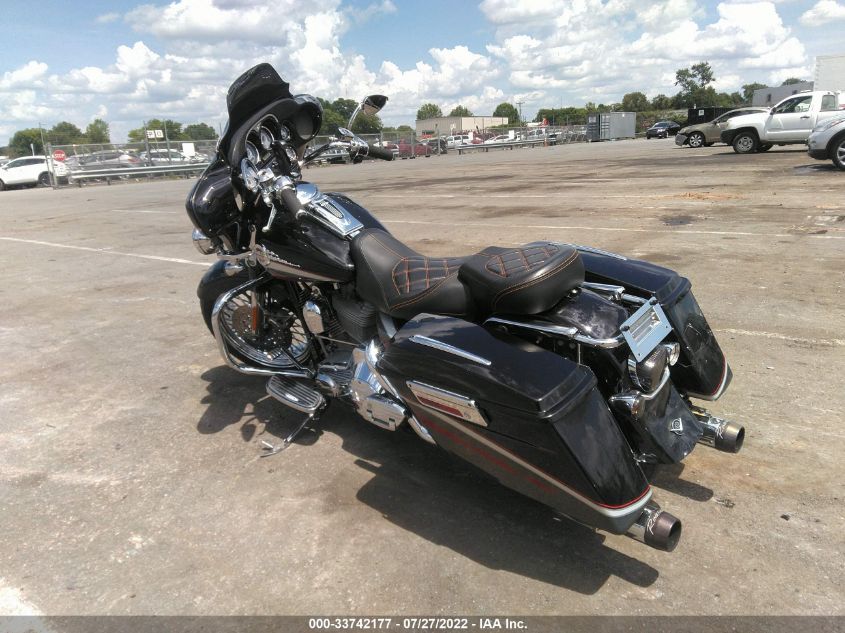 2006 HARLEY-DAVIDSON FLHTCUSE 1HD1PRE196Y954793