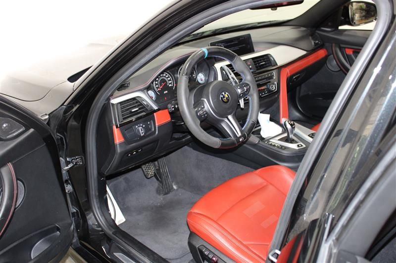 2015 BMW M3 WBS3C9C52FP805426