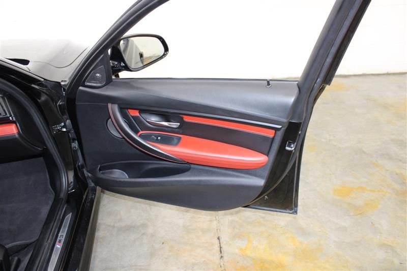 2015 BMW M3 WBS3C9C52FP805426
