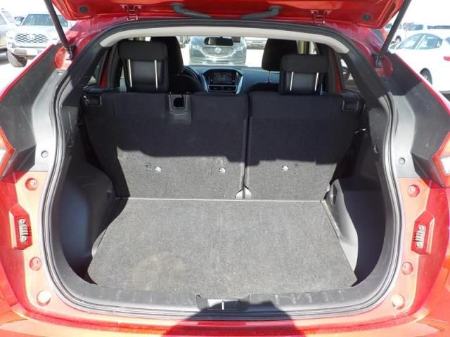 2020 MITSUBISHI ECLIPSE CROSS ES JA4AS3AA6LZ008685