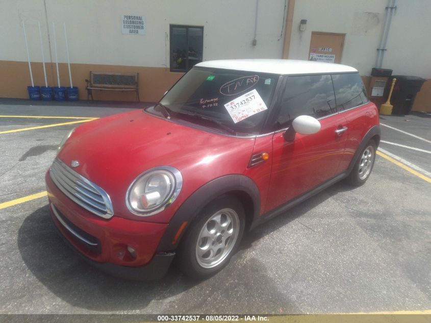 2013 MINI COOPER HARDTOP WMWSU3C58DT546536