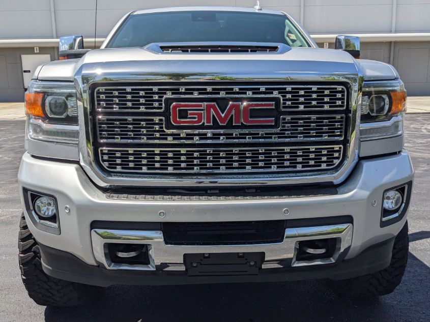 2018 GMC SIERRA 2500HD DENALI 1GT12UEY0JF155702