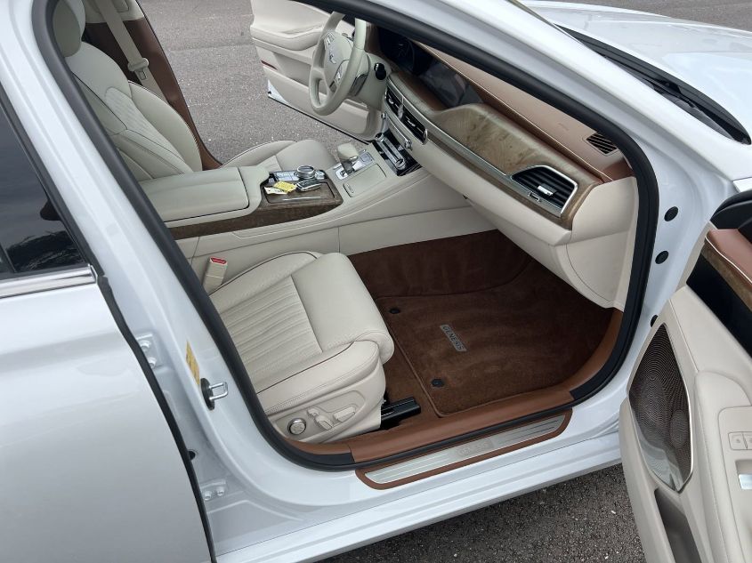 2022 GENESIS G90 PREMIUM KMTF34PA5NU096216
