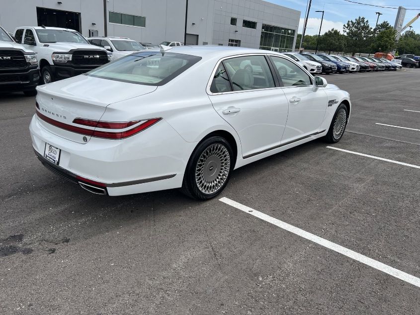 2022 GENESIS G90 PREMIUM KMTF34PA5NU096216