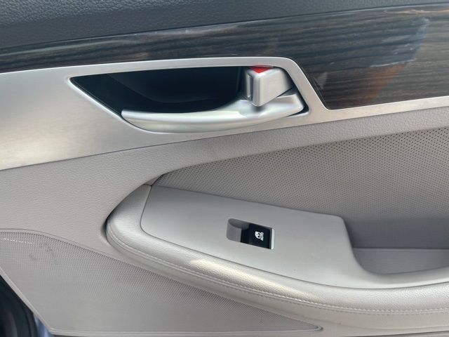 2015 HYUNDAI GENESIS 3.8L KMHGN4JE4FU040872