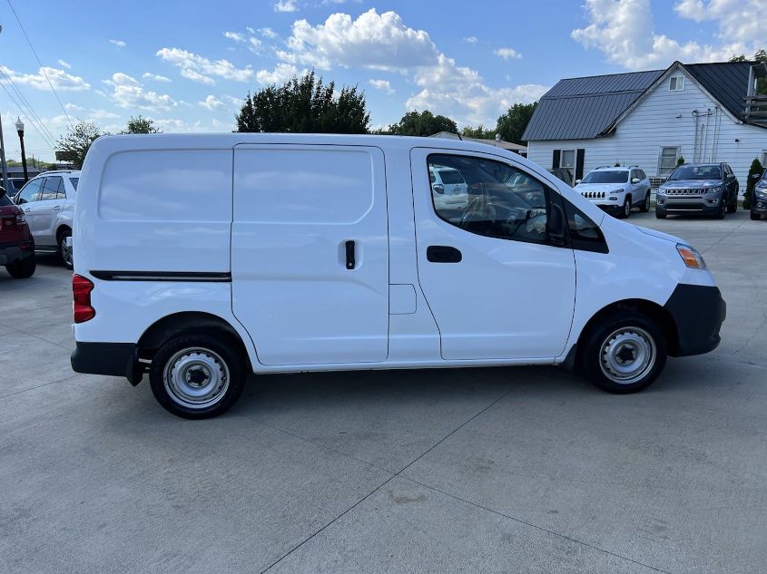 2015 NISSAN NV200 SV 3N6CM0KN9FK712354