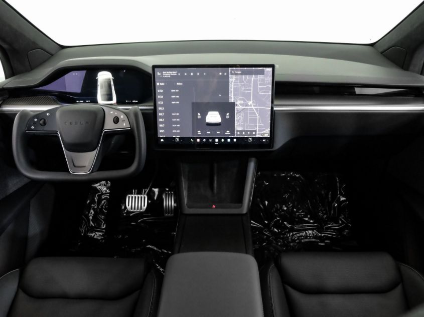 2022 TESLA MODEL X 7SAXCBE61NF337352