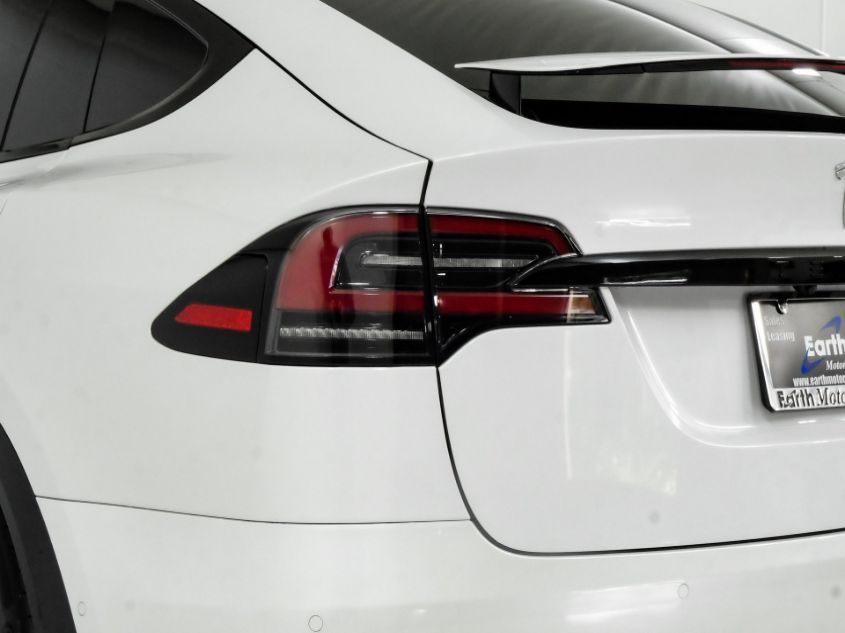 2022 TESLA MODEL X 7SAXCBE61NF337352