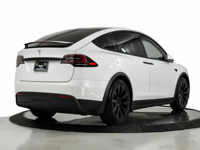 2022 TESLA MODEL X 7SAXCBE61NF337352