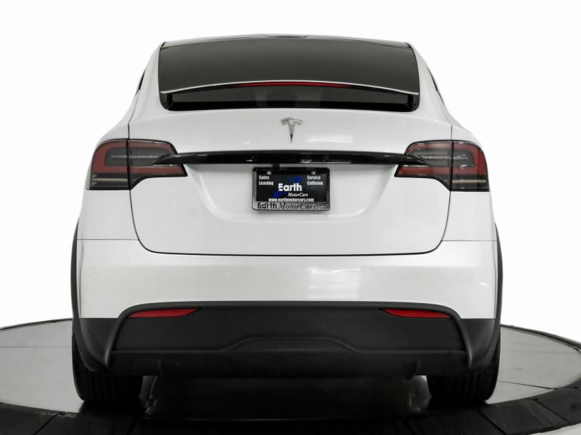 2022 TESLA MODEL X 7SAXCBE61NF337352