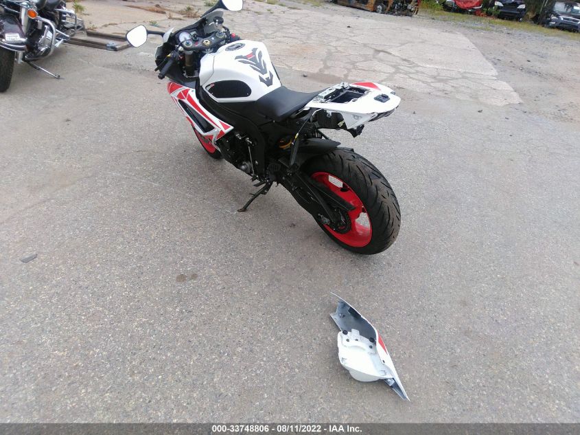 2007 SUZUKI GSX-R600 JS1GN7DA272119205