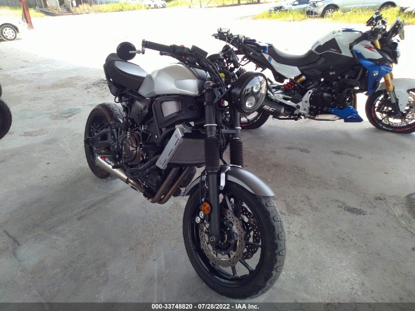 2018 YAMAHA XSR700 JYARM21E5JA000374