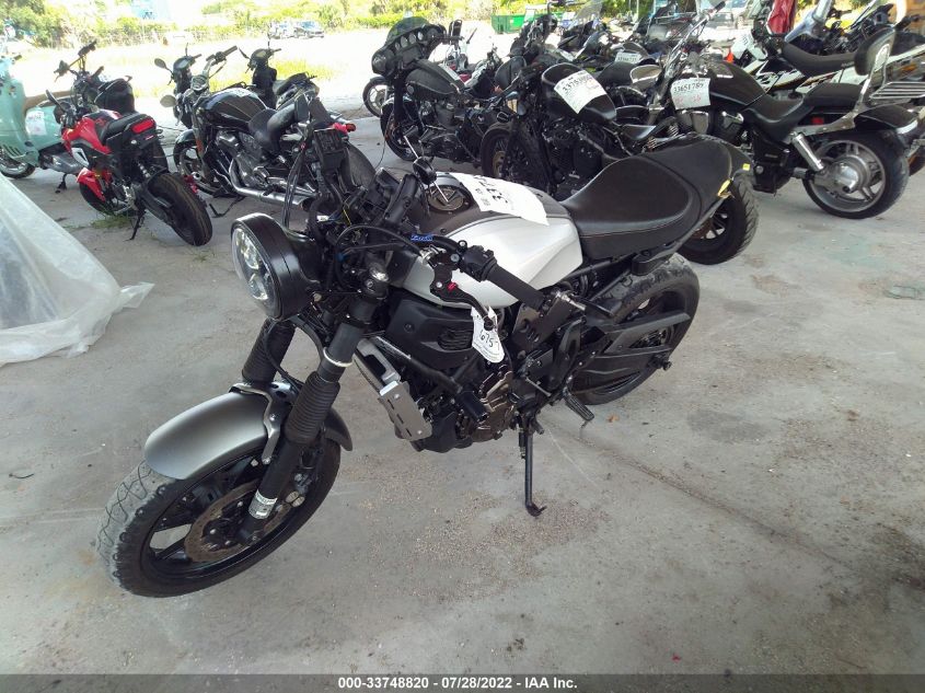 2018 YAMAHA XSR700 JYARM21E5JA000374