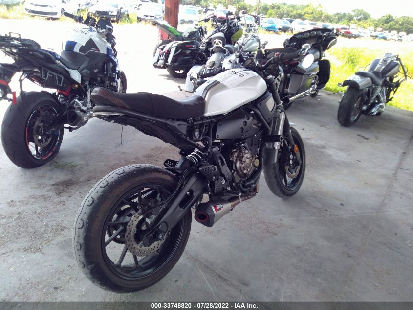 2018 YAMAHA XSR700 JYARM21E5JA000374