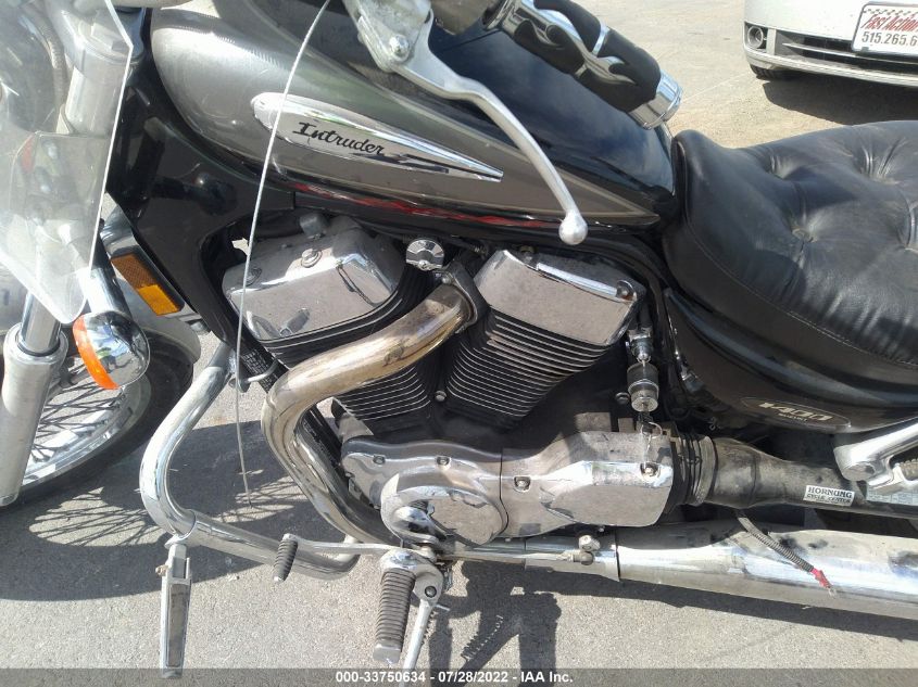 2002 SUZUKI VS1400 GLP JS1VX51LX22101586