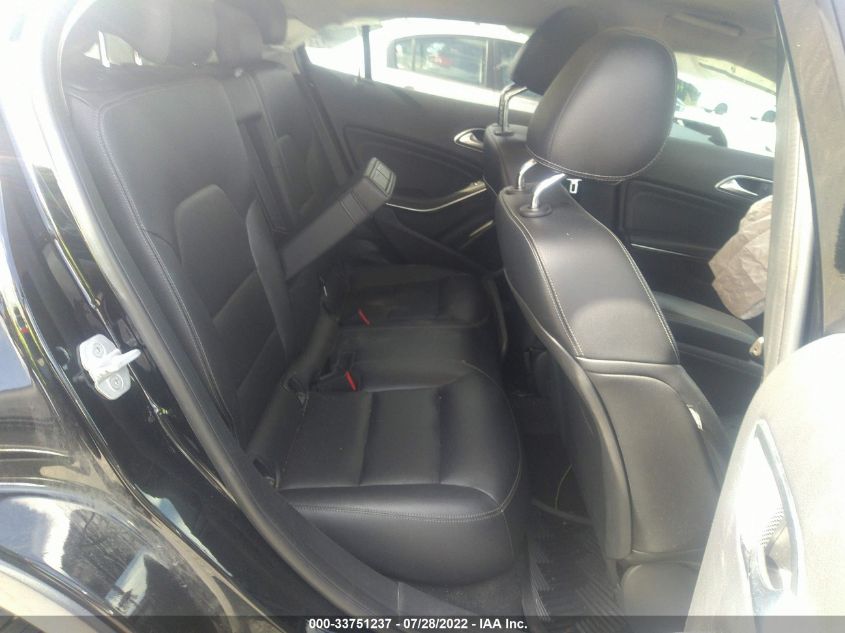 2015 MERCEDES-BENZ GLA-CLASS GLA 250 WDCTG4GB5FJ088709