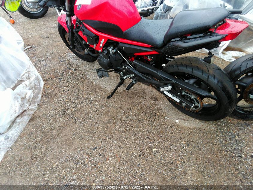 2015 YAMAHA FZ6 R JYARJ18E7FA014079