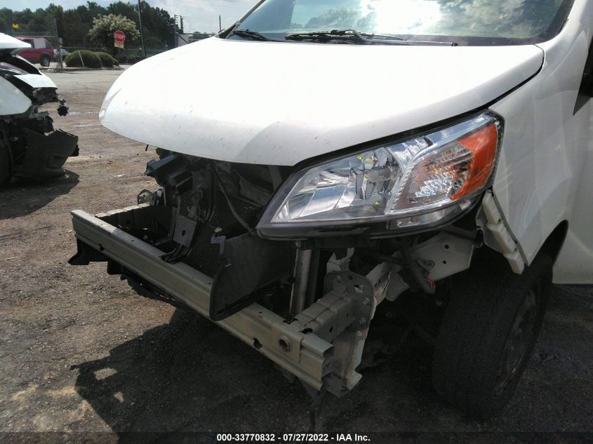 2015 NISSAN NV200 SV 3N6CM0KN2FK723714