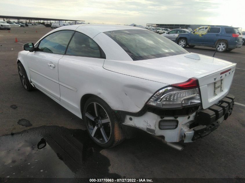 2013 VOLVO C70 T5 YV1672MC8DJ138353