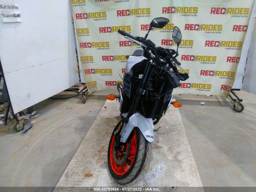 2020 YAMAHA MT09 JYARN53E6LA008174