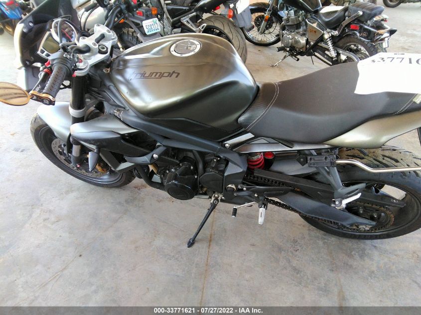 2013 TRIUMPH MOTORCYCLE STREET TRIPLE R SMTL03NE4DT585979