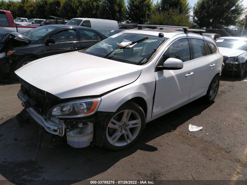 2015 VOLVO V60 T5 DRIVE-E PREMIER YV126MEB5F1207974
