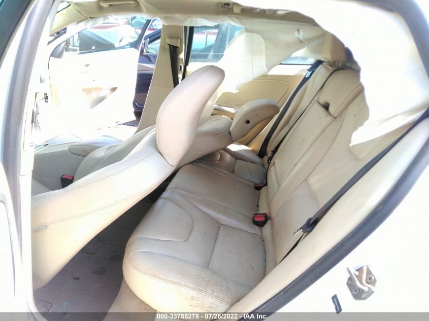 2015 VOLVO V60 T5 DRIVE-E PREMIER YV126MEB5F1207974