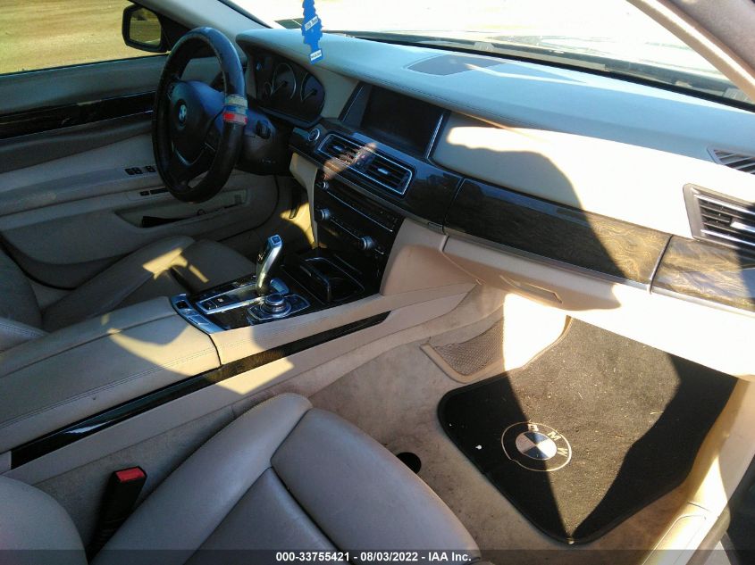2013 BMW 740 LXI WBAYF4C53DD127479