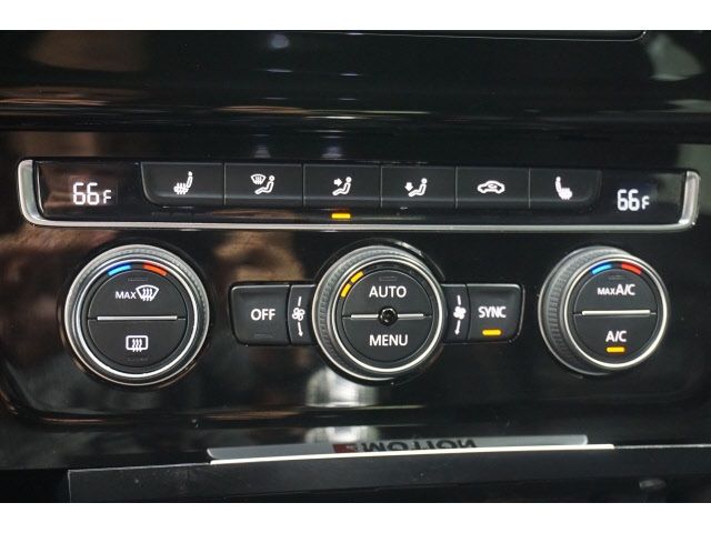 2017 VOLKSWAGEN GOLF R WVWVF7AU6HW169883